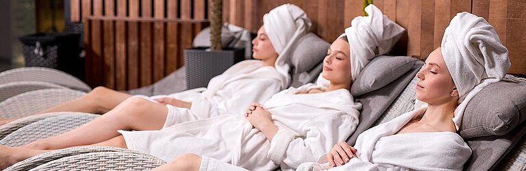 Wochenende unter Freunden im centrovital Hotel ©alfa27/stock.adobe.com