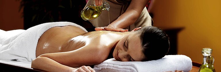 Ayurveda Massage at centrovital Berlin-Spandau.